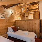 Pele - Alpes Agency - - Sleeps 11 Шамоні
