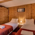 Шале Pele - Alpes Agency - - Sleeps 11 Шамоні