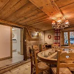 Pele - Alpes Agency - - Sleeps 11 Шале Шамоні