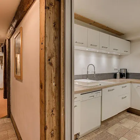 Pele - Alpes Travel - Sleeps 11 Dağ evi