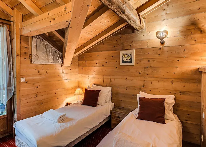 Шале Pele - Alpes Travel - Sleeps 11 Шамоні