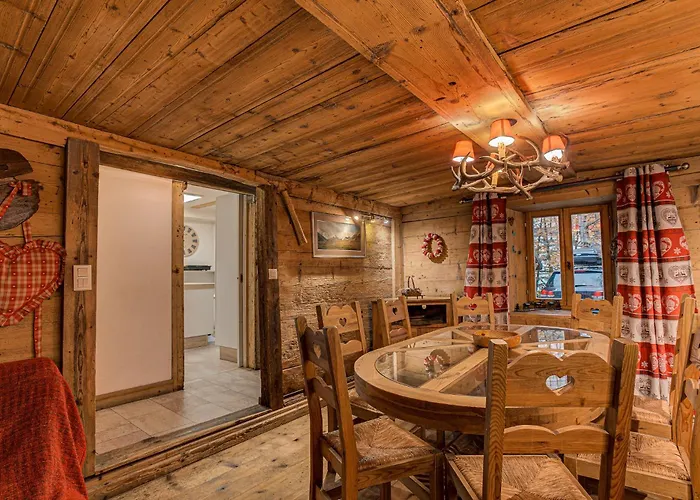 Pele - Alpes Travel - Sleeps 11 Шале Шамоні