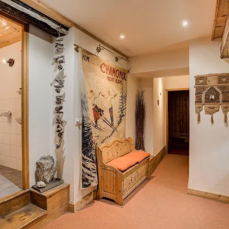 Pele - Alpes Agency - - Sleeps 11 Chamonix Mont Blanc
