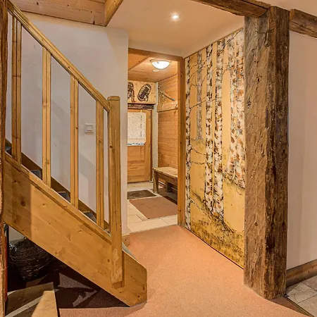 Pele - Alpes Agency - - Sleeps 11 Chalet Chamonix Mont Blanc